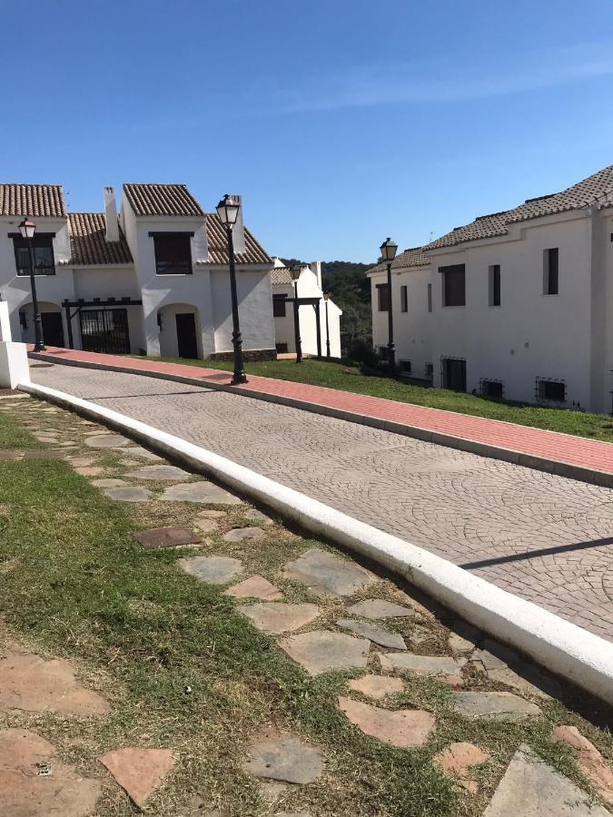 Vila Sierra El Retiro Sevilla Exteriér fotografie